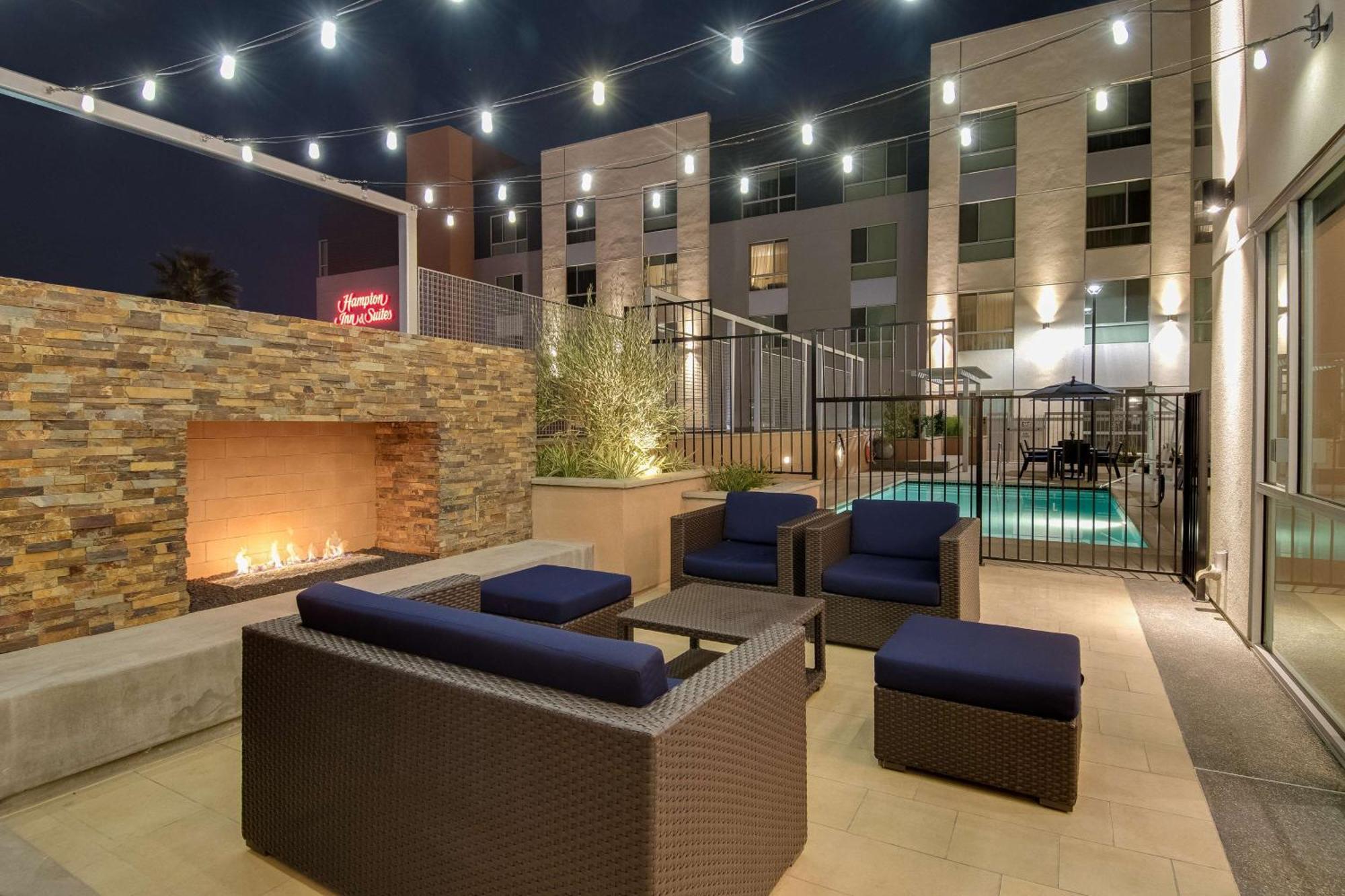 Hampton Inn&Suites Los Angeles - Glendale Exterior foto